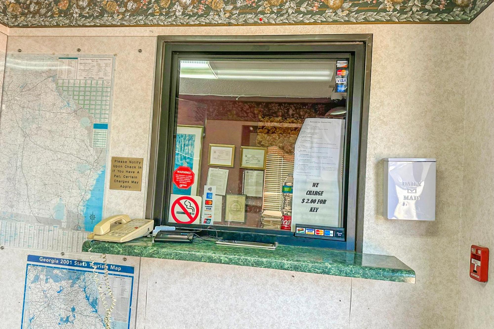 梅肯东红地毯旅馆汽车旅馆 外观 照片